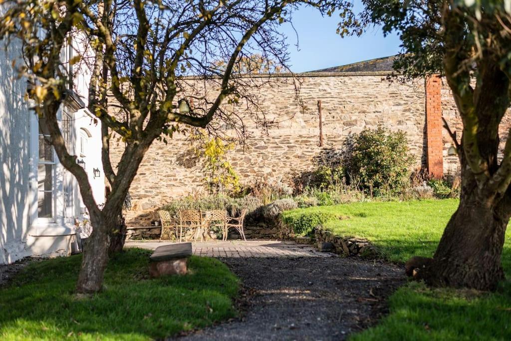 Georgian Country House -Panoramic Views -Sleeps 12 Ruthin Exteriér fotografie