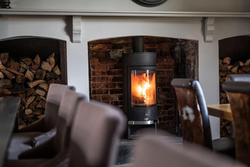 Georgian Country House -Panoramic Views -Sleeps 12 Ruthin Exteriér fotografie