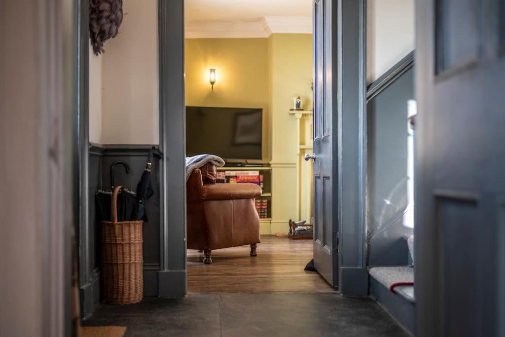 Georgian Country House -Panoramic Views -Sleeps 12 Ruthin Exteriér fotografie