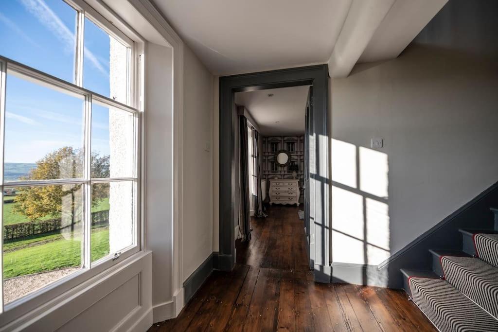 Georgian Country House -Panoramic Views -Sleeps 12 Ruthin Exteriér fotografie