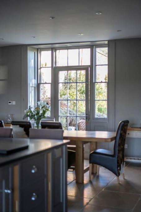 Georgian Country House -Panoramic Views -Sleeps 12 Ruthin Exteriér fotografie