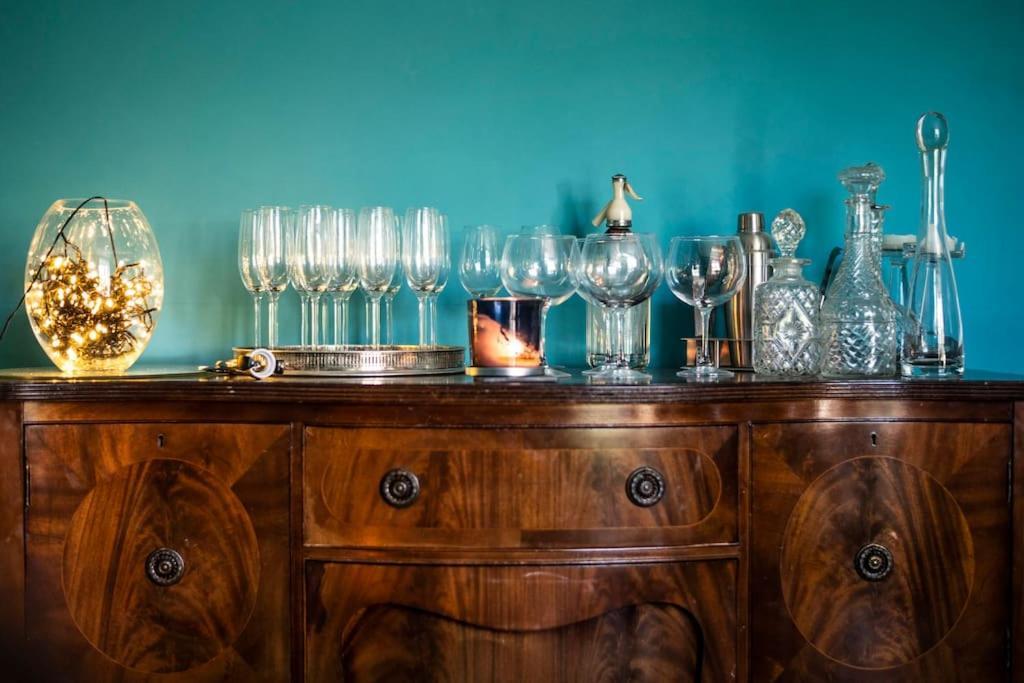 Georgian Country House -Panoramic Views -Sleeps 12 Ruthin Exteriér fotografie